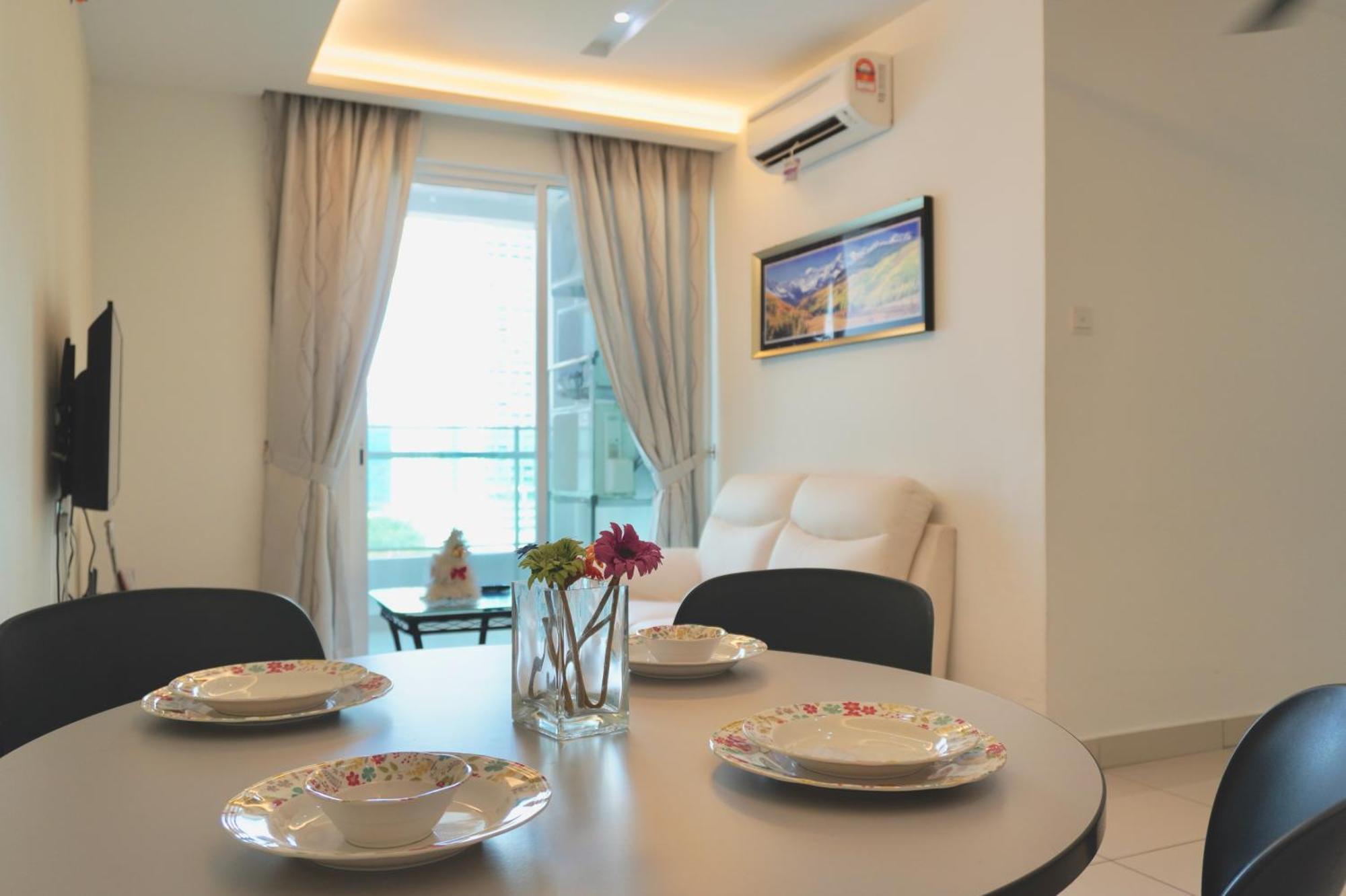 Gurney Drive Mansion One Serviced Apartment 조지타운 객실 사진